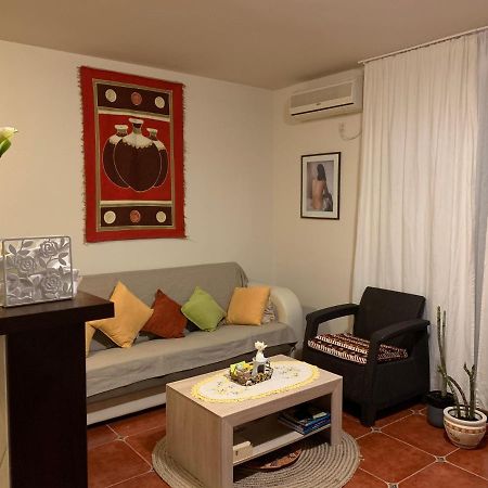Casa Al Mare Petrovac, Montenegro מראה חיצוני תמונה