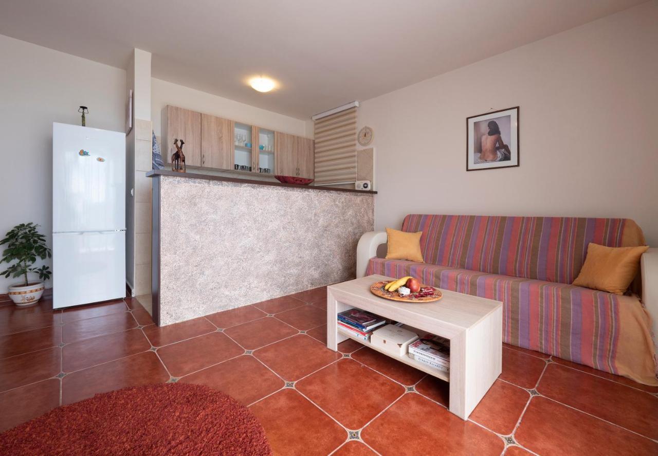 Casa Al Mare Petrovac, Montenegro מראה חיצוני תמונה