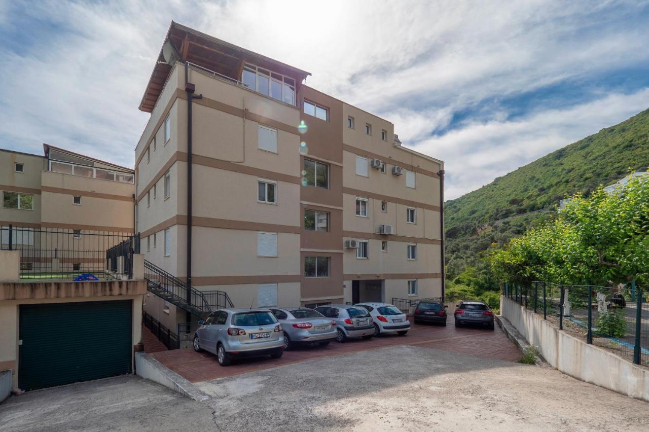 Casa Al Mare Petrovac, Montenegro מראה חיצוני תמונה
