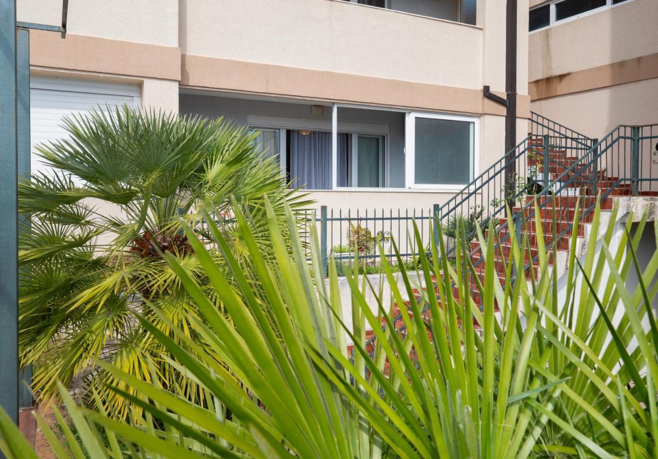 Casa Al Mare Petrovac, Montenegro מראה חיצוני תמונה