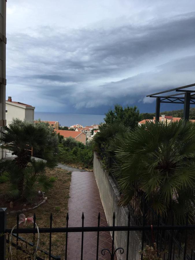 Casa Al Mare Petrovac, Montenegro מראה חיצוני תמונה