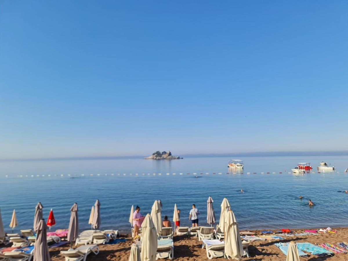Casa Al Mare Petrovac, Montenegro מראה חיצוני תמונה
